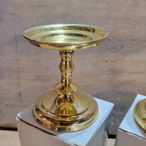 Partylite J3022 Falmouth Brass Weighted Pillar Candle Holders - Set of 2 (3.5") - Picture 2 of 6